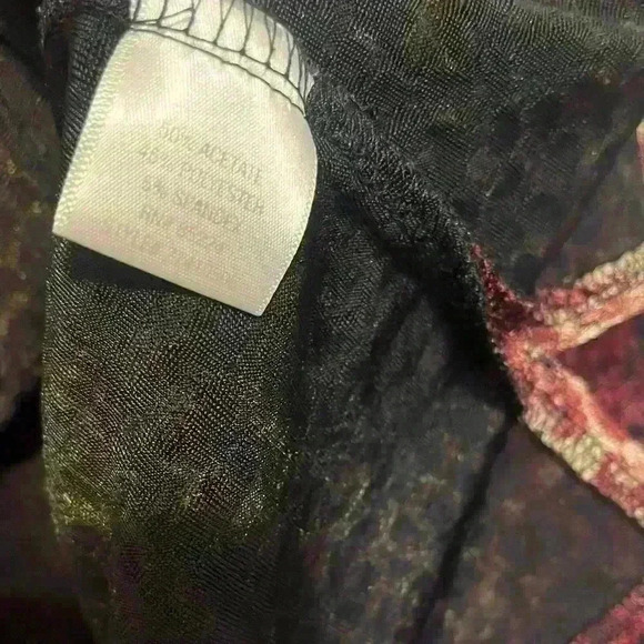 Christopher Banks Top Womens Medium 3/4 Sleeves Burgundy Mesh Career Office - Picture 6 of 6